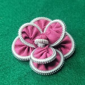 Vtg Handmade Flower Brooch Pin